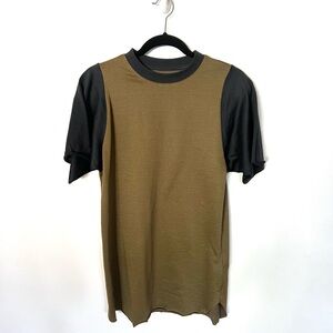 Urban Outfitters BDG Two-Tone Short Sleeve Crewneck-Olive & Black-NWT Small